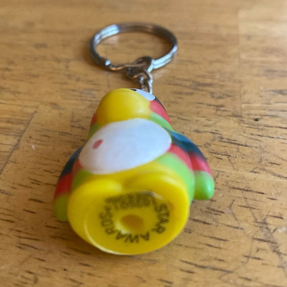 Star Awards Penguin Keychain in good condition - Picture 3 of 5